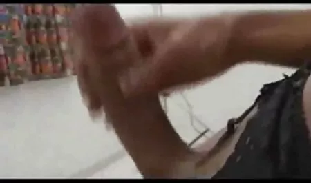 Negro maestro se burla de un porno casero romantico estudiante para el sexo es grande
