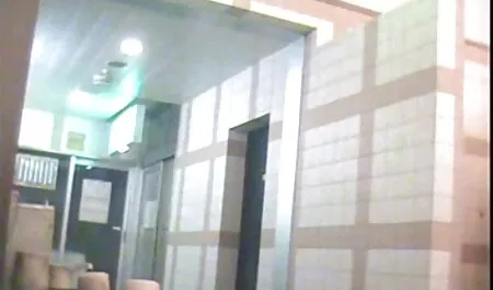 Pagó el viaje por un taxi. porno sensual y romantico