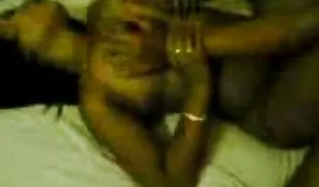 Chicas de rodillas y chupado por xxx videos romanticos chicos