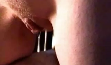 Cuatro hombres y mujeres cuidan a videos romanticos porno gratis mamá