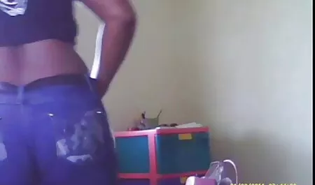 Después de porn romantico ver a la mujer la tomó a la derecha en el camino