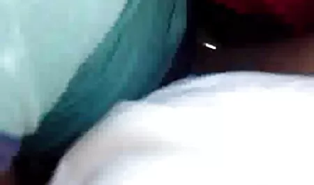 Señora forzado romantico xxx a lamer sus pies en medias
