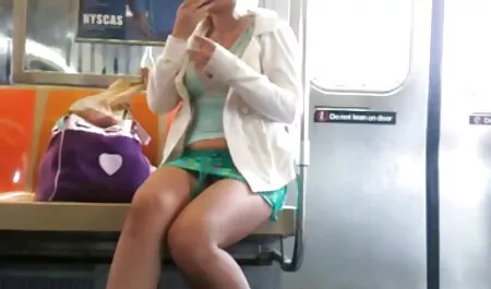 Amateur adolescente feliz que un chico joven xxx video romantico es lindo
