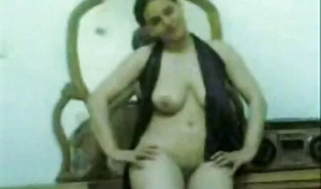 Fetichismo ruso en el bosque cuelga youporno romantico un pollo de él